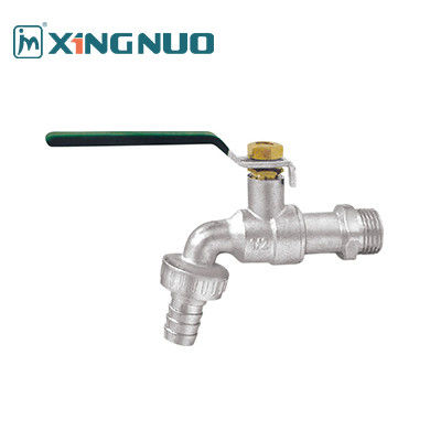 panjang lurus pegangan pria bergaris Modern Kesederhanaan Nikel Ditarik Kuningan Katup Air Bibcock dengan Lever Handle